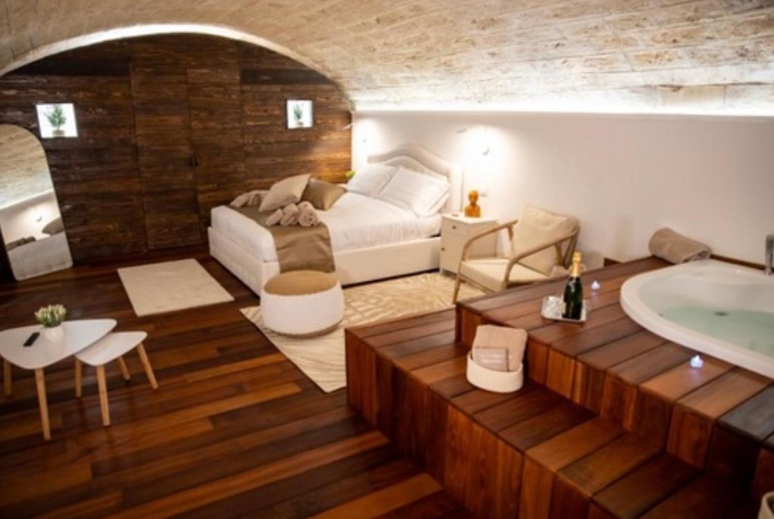 Lc Luxury Apartment Bari Exteriör bild