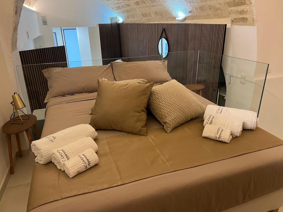 Lc Luxury Apartment Bari Exteriör bild