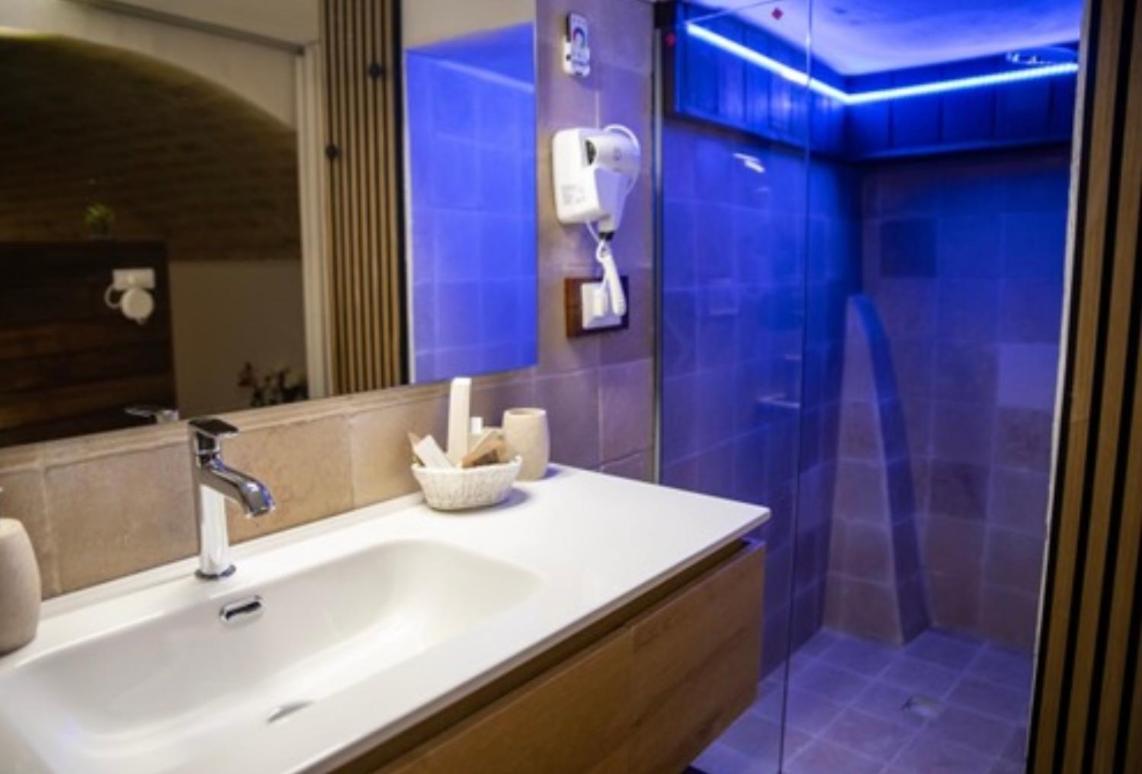 Lc Luxury Apartment Bari Exteriör bild