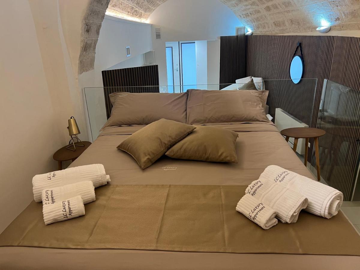 Lc Luxury Apartment Bari Exteriör bild