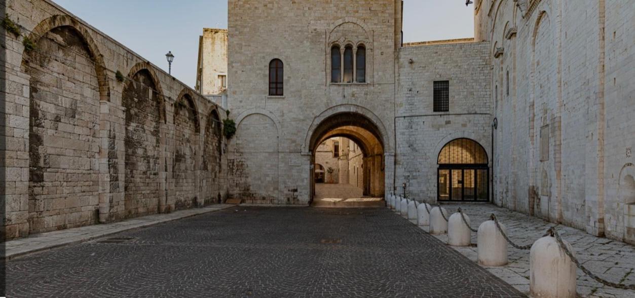 Lc Luxury Apartment Bari Exteriör bild