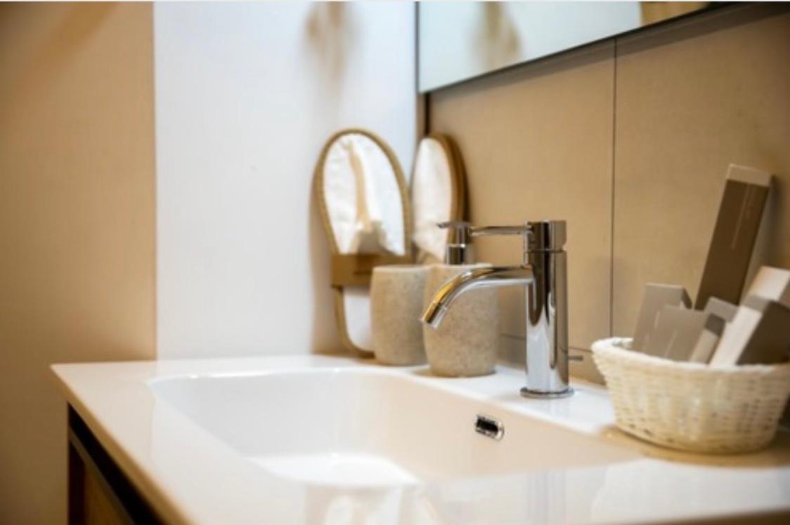 Lc Luxury Apartment Bari Exteriör bild