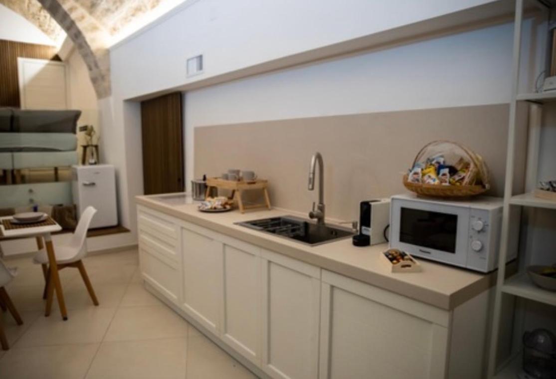 Lc Luxury Apartment Bari Exteriör bild